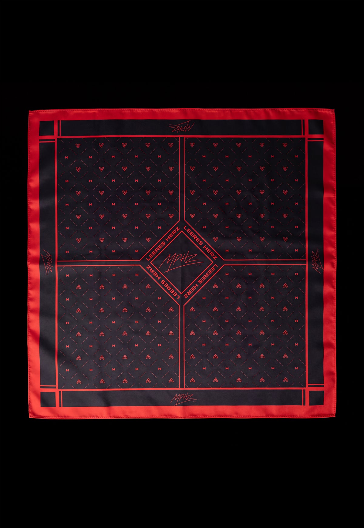 LEERES HERZ SIGNATURE BANDANA